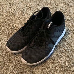 Black men’s Adidas running shoes sneakers euc US 6.5